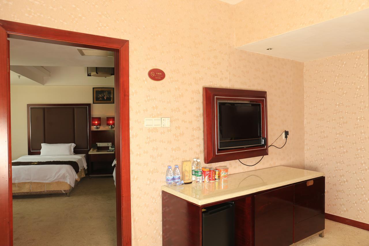 Tianhao Hotel Guangzhou Exterior photo